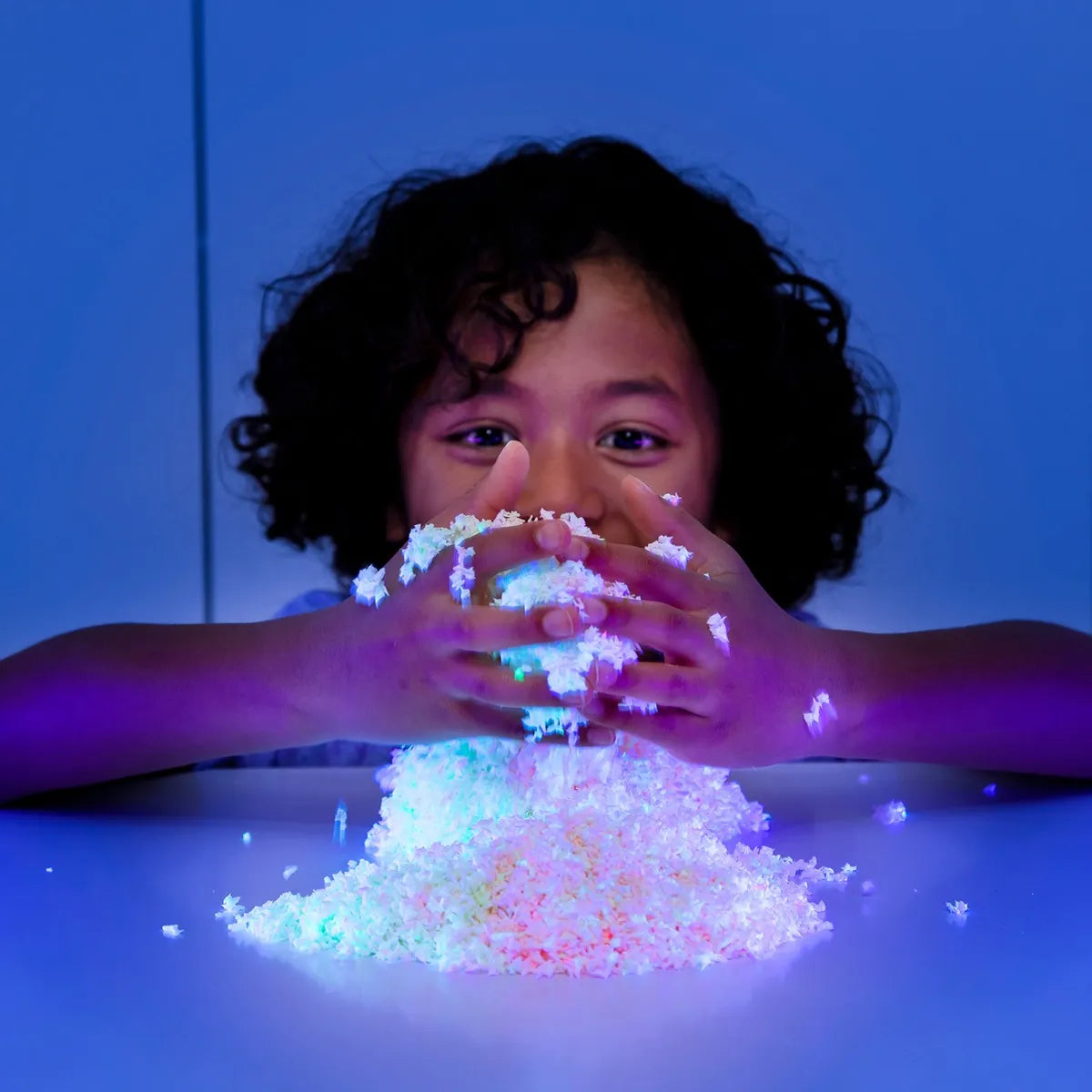 Playfoam Pluffle™ Glow in the dark