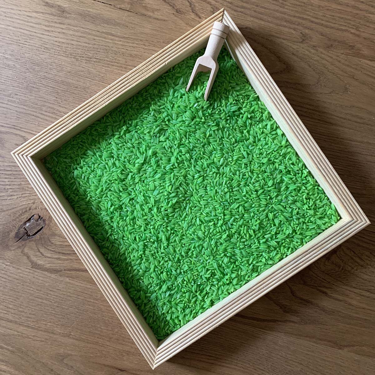 Groen is gras. Toch? Of maak je eigen mix met meerdere kleuren rijst.